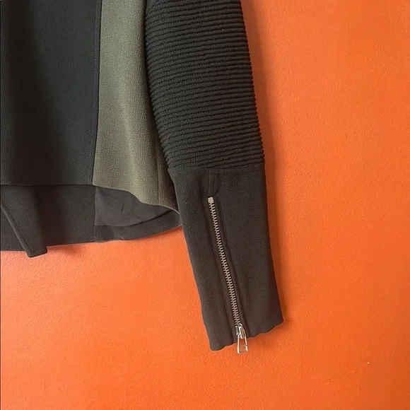 Aritzia Wilfred Black and Brown Bomber Jacket - Picture 8 of 16